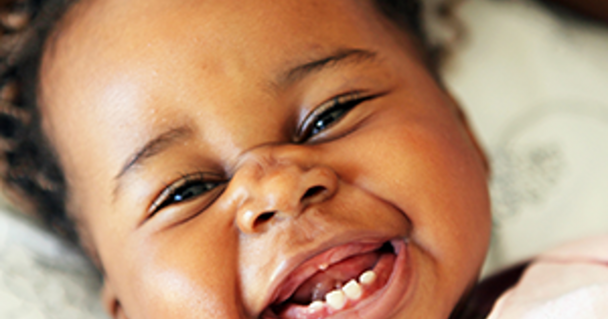 Poussées dentaires : 5 astuces efficaces pour soulager bébé